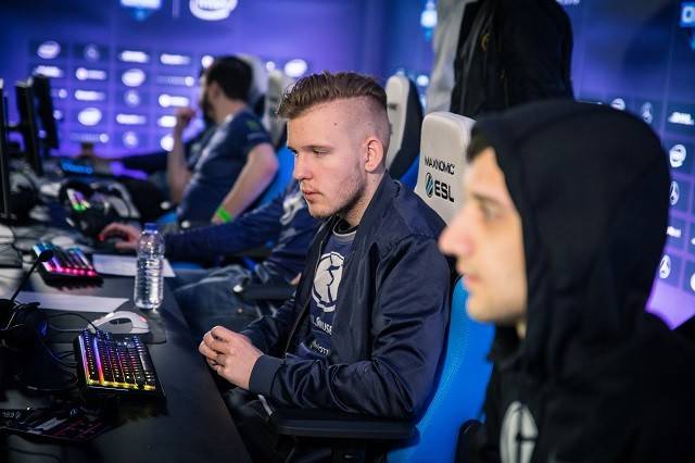 而是按位管 而是按位管