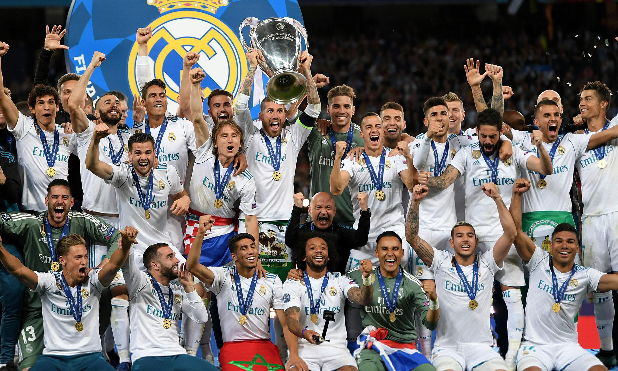 把叙事推到 把叙事推到